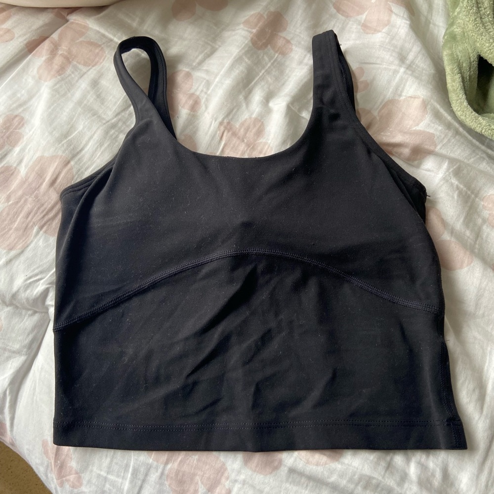 Aritzia TNA sports bra/top with padding NEW